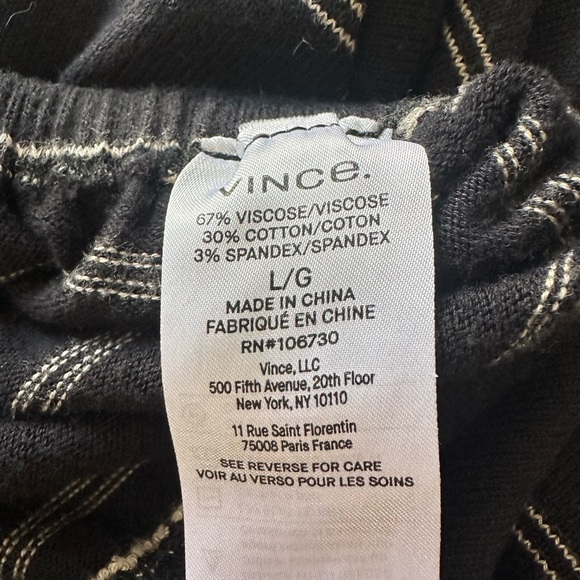 Vince black casual shorts, size large - Picture 8 of 14